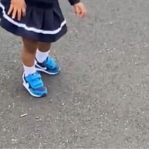 Nike Blue Athletic Sneakers Sporty Design